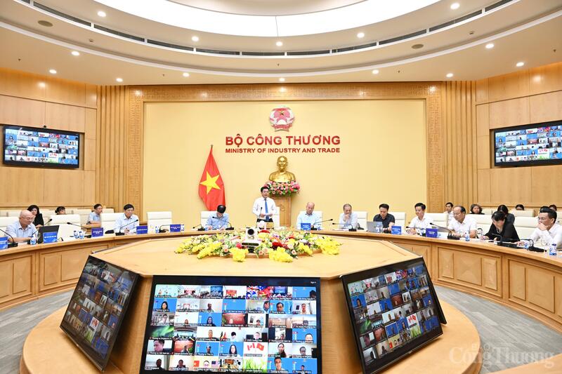 Bộ trưởng Nguyễn Hồng Diên phát biểu kết luận hội nghị. Ảnh: Cấn Dũng