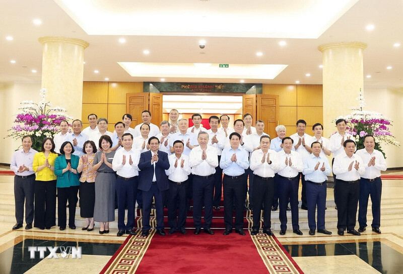 Tổng Bí thư Tô Lâm và các đại biểu. Ảnh: TTXVN
