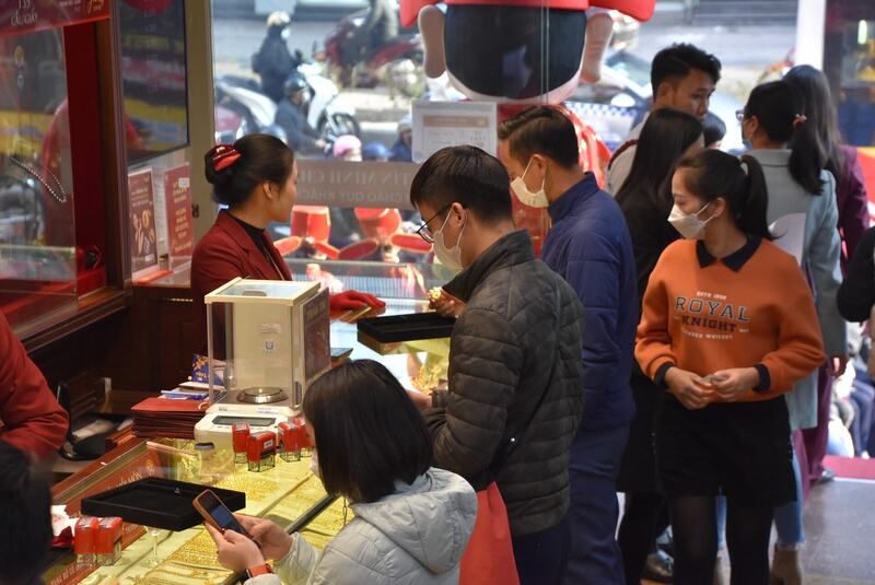 Nhanh chóng ổn định tâm lý người dân, doanh nghiệp và niềm tin thị trường
