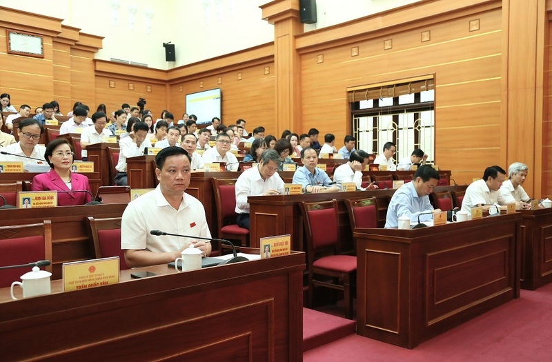 Các đại biểu dự kỳ họp. Ảnh: Tất Đạt