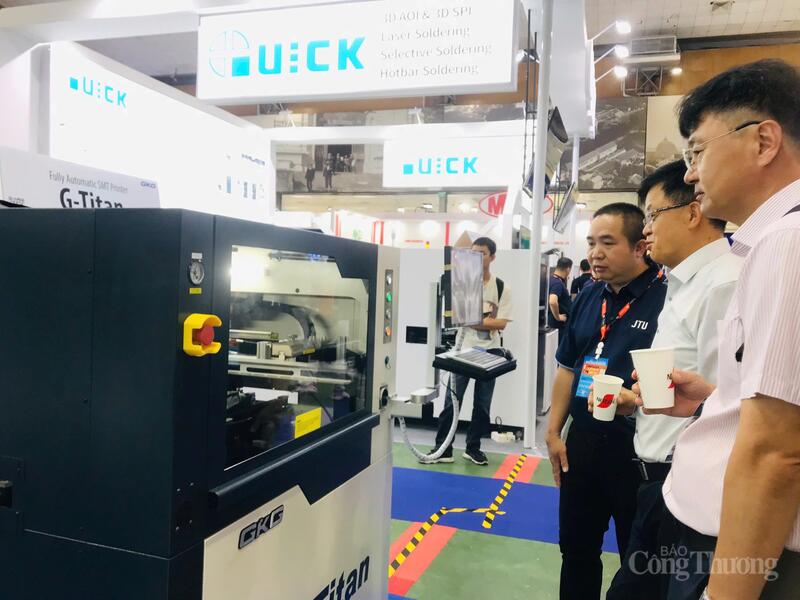 Nhiều công nghệ tiên tiến được giới thiệu tại triển lãm. Ảnh: Hoa Quỳnh