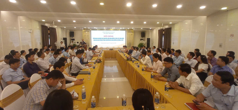Hội nghị triển khai và giải đáp các kiến nghị liên quan đến phân cấp, phân quyền lĩnh vực Công Thương. Ảnh: Nguyễn Tuấn