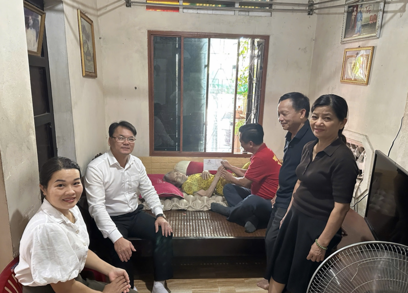 "Mưa đỏ" - Hành trình tri ân và những dấu ấn khó phai - 5