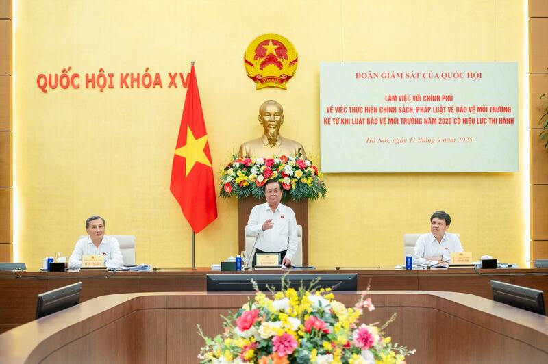 Toàn cảnh buổi làm việc. Ảnh: VPQH