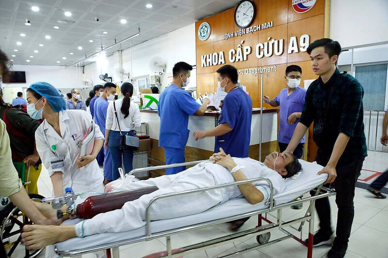 Bệnh nhân cấp cứu tại Bệnh viện Bạch Mai.