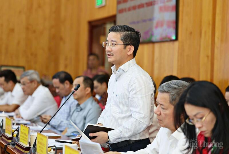 Ông Trịnh Văn Thuận - Phó Cục trưởng Cục Kỹ thuật an toàn và Môi trường công nghiệp tham gia ý kiến tại buổi làm việc. Ảnh: Lê Sơn