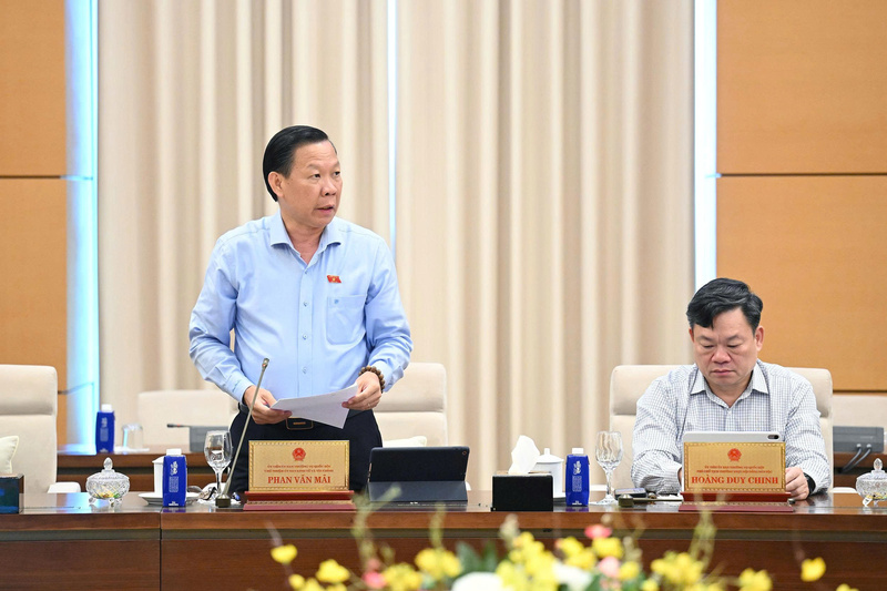 Chủ nhiệm Ủy ban Kinh tế và Tài chính Phan Văn Mãi