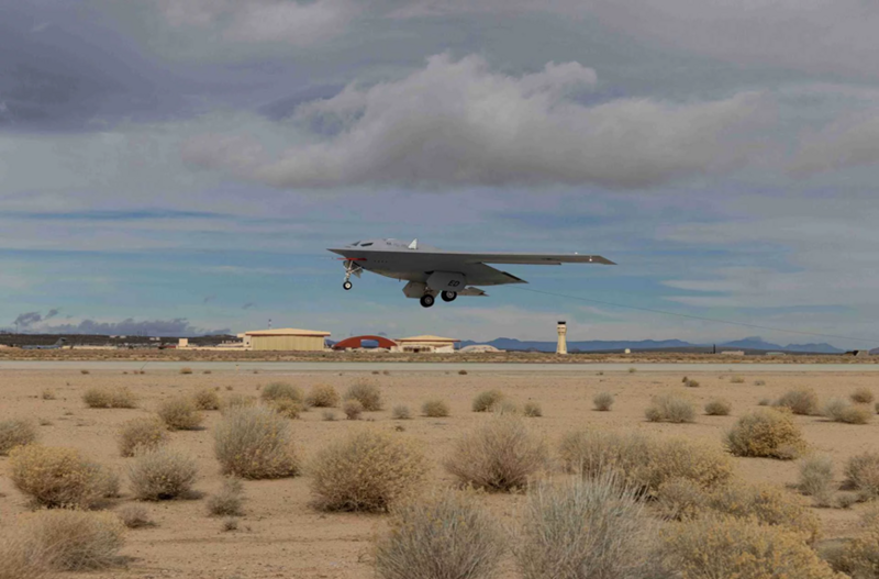 Máy bay ném bom tàng hình B-21 Raider. Ảnh: Topwar