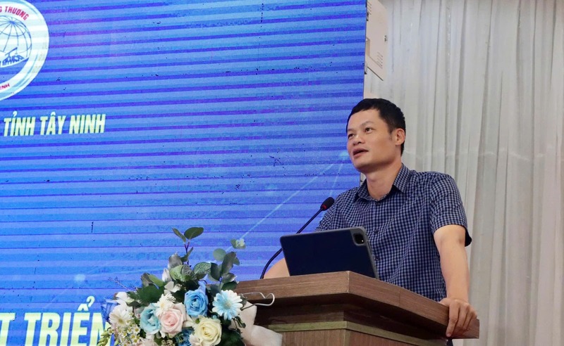 Ông Đỗ Quốc Hưng, Phó Vụ trưởng Vụ Phát triển thị trường nước ngoài (Bộ Công Thương)