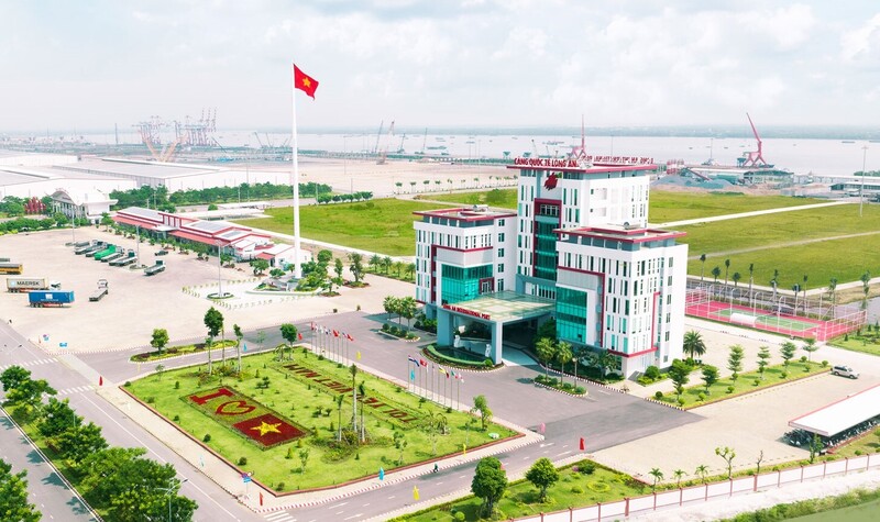 Cảng Long An được kỳ vọng trở thành "mắt xích" quan trọng trong mạng lưới logistics Việt Nam - Campuchia.