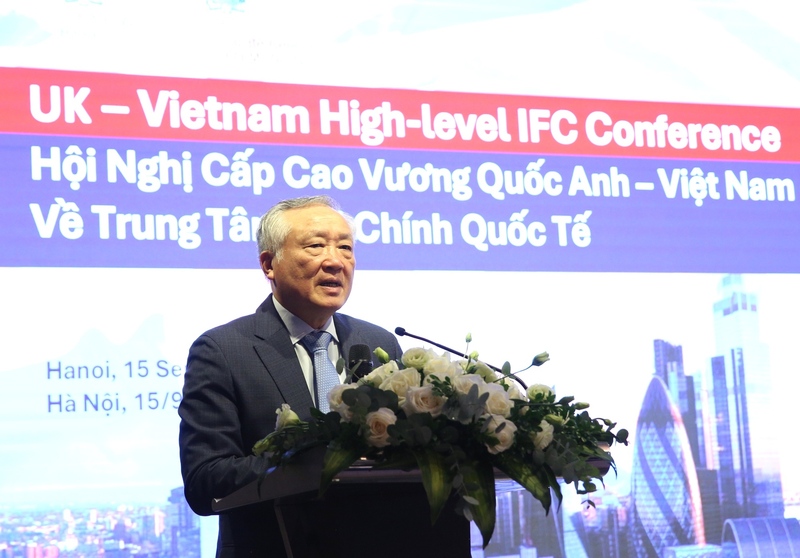 Phó Thủ tướng Thường trực Nguyễn Hòa Bình mong muốn Vương quốc Anh và Trung tâm Tài chính London tiếp tục hỗ trợ, đồng hành cùng Việt Nam, đặc biệt trong việc quảng bá và giới thiệu Trung tâm Tài chính Việt Nam. Ảnh: VGP/Nguyễn Hoàng