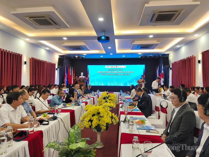 Hội thảo Động lực cho tăng trưởng kinh tế Việt Nam trong kỷ nguyên mới diễn ra vào sáng 16/9. Ảnh: NH
