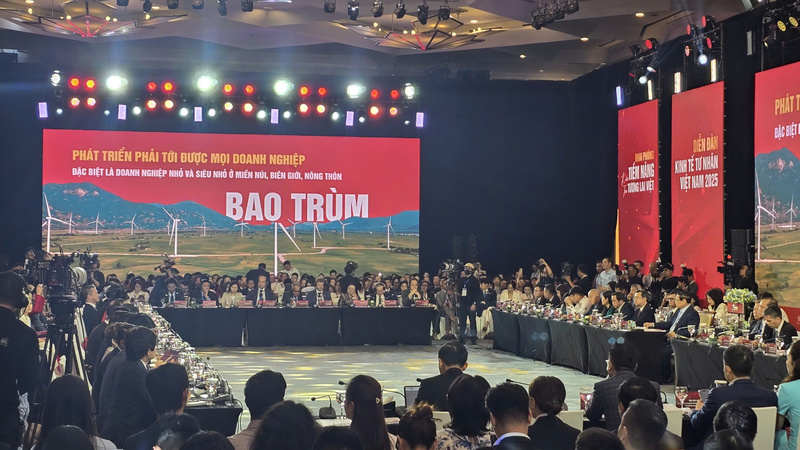 Toàn cảnh Diễn đàn VPSF 2025.
