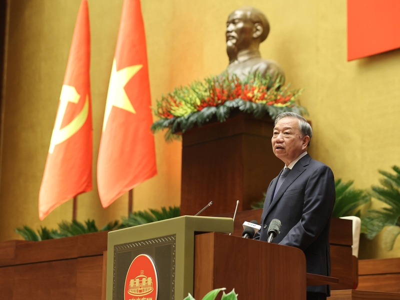 Tổng Bí thư Tô Lâm: Từ nay đến 2030, chúng ta phấn đấu dự phòng công suất tối thiểu 15%, giảm tổn thất điện năng đáng kể. Ảnh: VGP