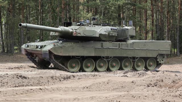 Xe tăng Leopard A48. Ảnh: Defense News
