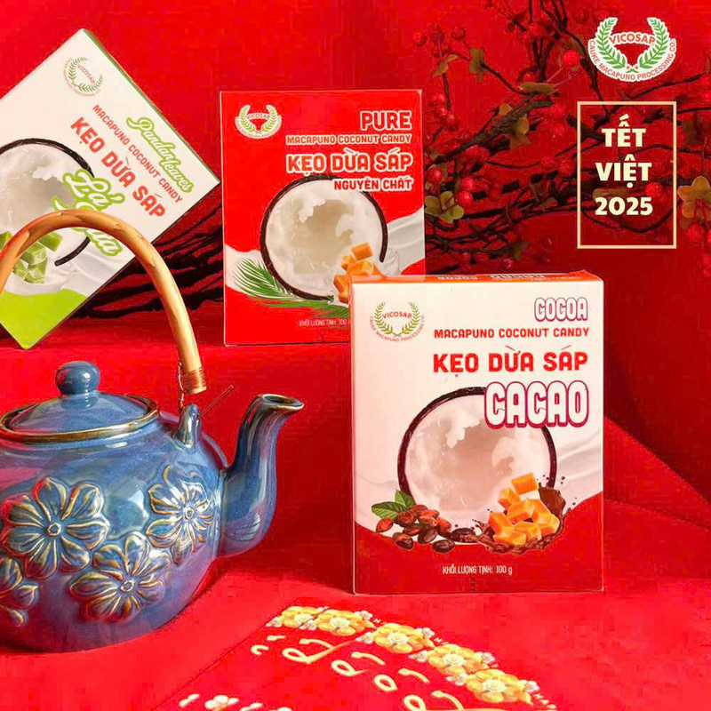 Bộ sản phẩm của Công ty TNHH Chế biến Dừa Sáp Cầu Kè (tỉnh Vĩnh Long) từng được vinh danh.