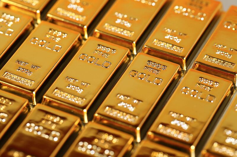 Thị trường vàng biến động sau quyết định cắt giảm lãi suất của Cục Dự trữ Liên bang Mỹ (FED). Ảnh: CNN