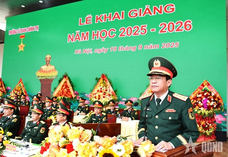 Thượng tướng Trương Thiên Tô phát biểu tại buổi lễ. Ảnh: QĐND