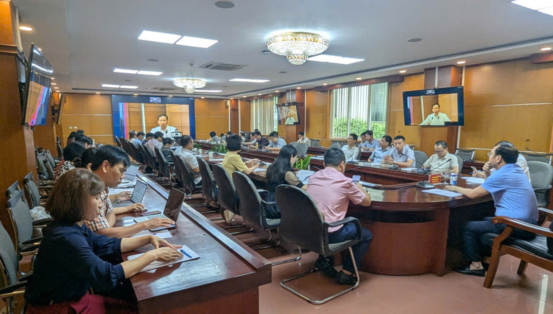 Điểm cầu Hội nghị tại Đảng bộ Bộ Công Thương. Ảnh: QL