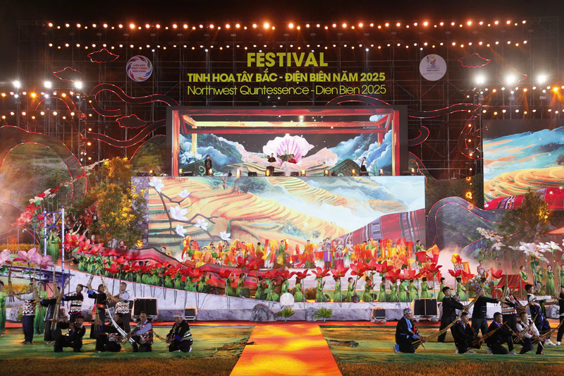 Festival Tinh hoa Tây Bắc – Điện Biên 2025 - sự kiện văn hóa, du lịch cấp khu vực, nhằm quảng bá hình ảnh vùng đất, con người, văn hóa Tây Bắc. Ảnh: Thủy Lan