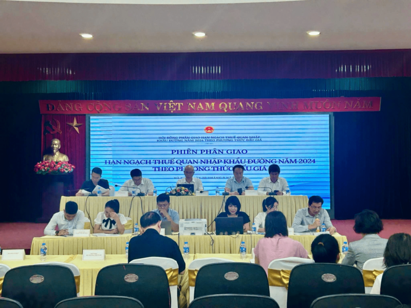 Phiên phân giao hạn ngạch thuế quan nhập khẩu đường năm 2024 theo phương thức đấu giá được tổ chức ngày 20/9/2024 (ảnh: Moit)