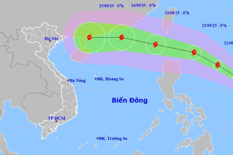 Bão Ragasa khả năng ảnh hưởng đến nước ta khoảng ngày 24 - 25/9. Ảnh: NCHMF