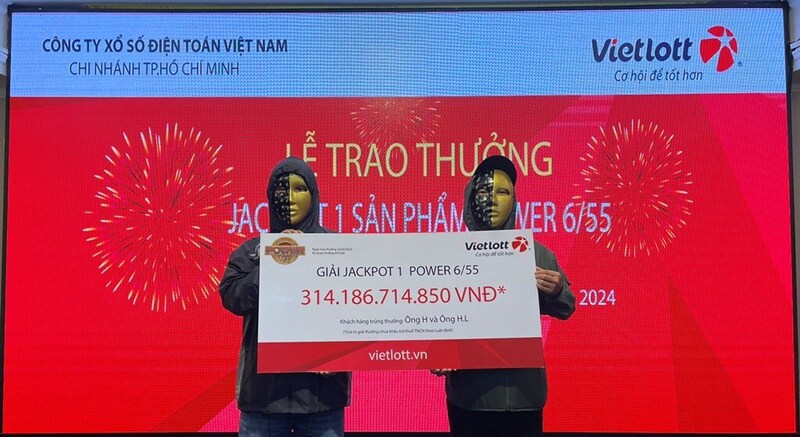 Hiệu ứng từ người chơi trúng thật khiến nhiều người lựa chọn xổ số Vietlott