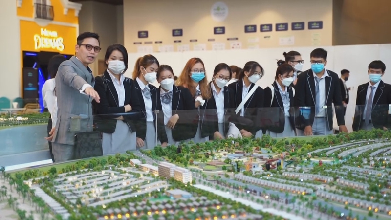 Trường Cao đẳng Kinh tế Đối ngoại TP. Hồ Chí Minh tích hợp chứng chỉ quốc tế vào chương trình đào tạo - Ảnh: COFER