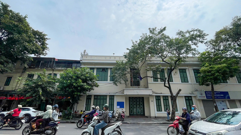 Phòng tiếp dân Công ty Điện lực Hoàn Kiếm đã đóng cửa, bàn giao mặt bằng.