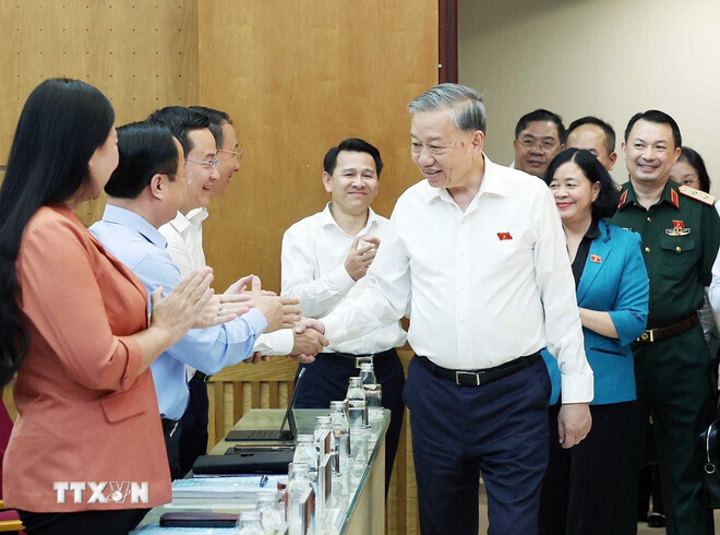 Tổng Bí thư Tô Lâm và các đại biểu. Ảnh: TTXVN