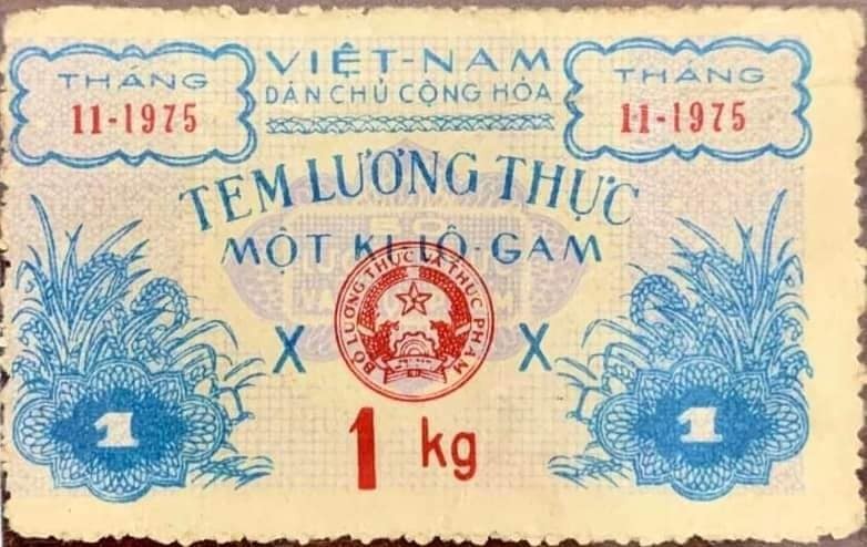 Tấm tem đổi lấy từng ký gạo