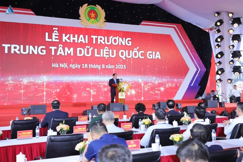 Thủ tướng Chính phủ Phạm Minh chính dự Lễ khai trương Trung tâm Dữ liệu Quốc gia số 1