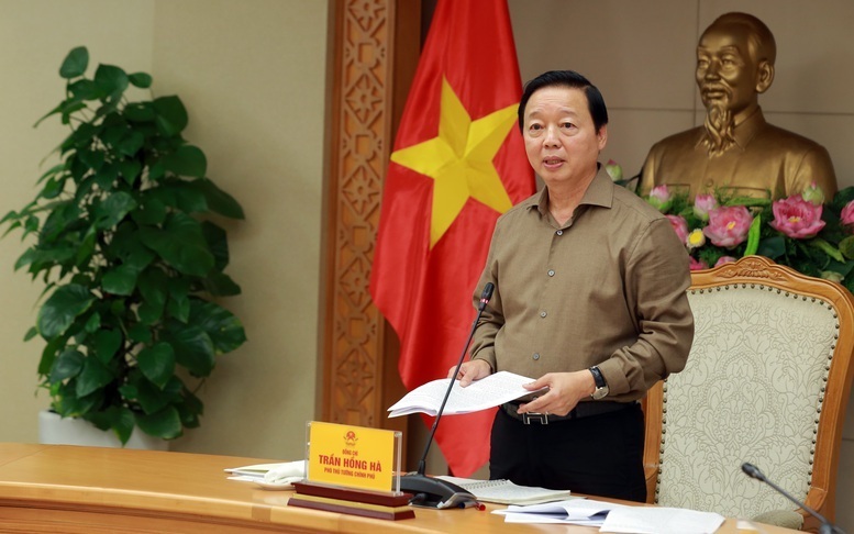 Phó Thủ tướng Trần Hồng Hà chủ trì cuộc họp nghe báo cáo, đóng góp ý kiến về dự thảo báo cáo đánh giá 3 năm thực hiện Nghị quyết số 19-NQ/TW - Ảnh: VGP/Minh Khôi