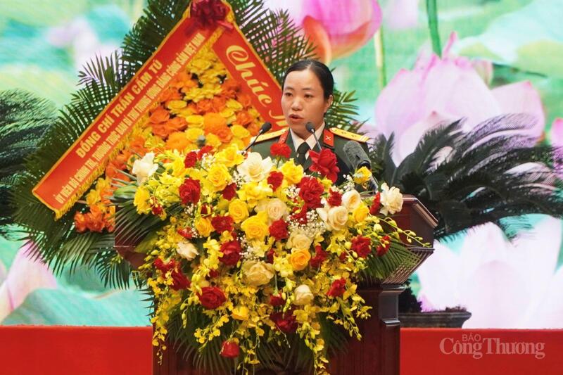 Trung tá Lê Thị Hằng, Giám đốc Trung tâm C4, Viện Hàng không vũ trụ Viettel, Tập đoàn Công nghiệp - Viễn thông Quân đội. Ảnh: Minh Trang