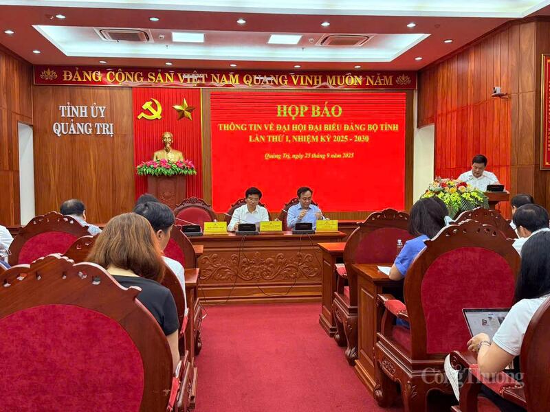 Buổi họp báo về thông tin Đại hội đại biểu tỉnh Quảng Trị lần thứ I