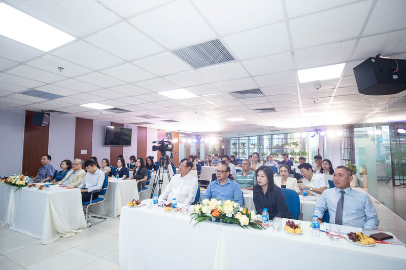 Toàn cảnh buổi tọa đàm.