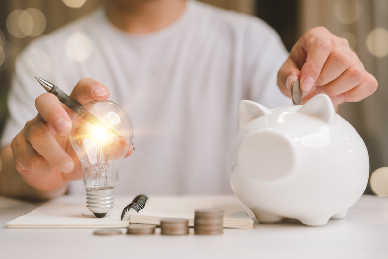 Chỉ với vài thao tác trên điện thoại, người dùng đã có thể gửi tiết kiệm an toàn - tiện lợi - lãi suất cạnh tranh.