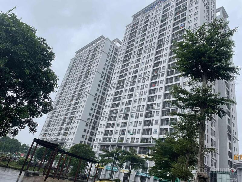 Nhiều người 30 tuổi có tiền tỷ trong tay nhưng vẫn chấp nhận cảnh thuê nhà.