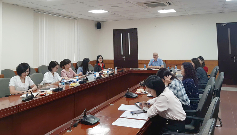 Ông Trần Thanh Hải, Phó Cục trưởng Cục Xuất nhập khẩu (Bộ Công Thương) chủ trì cuộc họp. Ảnh: N.H