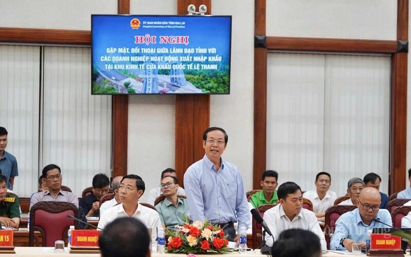 Đại diện các doanh nghiệp tham gia ý kiến tại hội nghị. Ảnh: Hiền Mai.