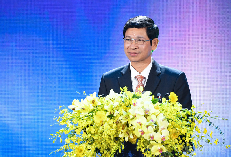 Thứ trưởng Bộ VHTTDL Hồ An Phong phát biểu khai mạc.