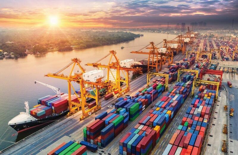 Bộ Công Thương vừa ban hành văn bàn điều chỉnh kịch bản tăng trưởng xuất khẩu của các tháng, các quý còn lại trong năm 2025.