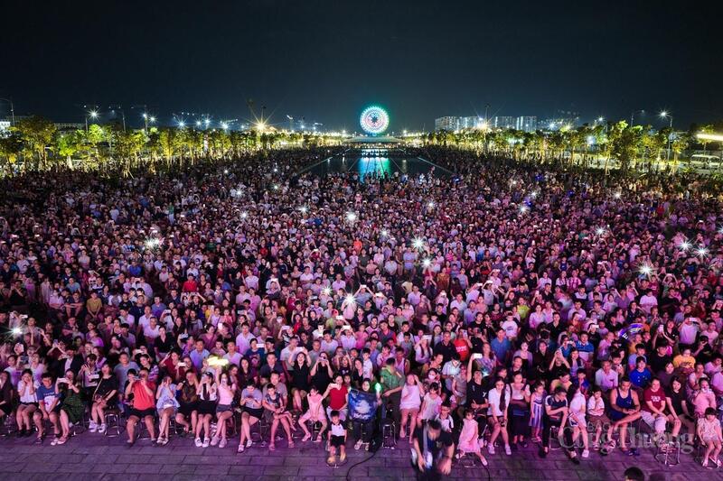 Sự kiện đã thu hút đông đảo người dân tham gia.