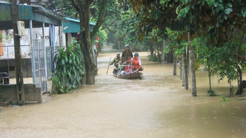 Nhiều địa phương đã bị ngập úng cục bộ do mưa lớn kéo dài từ ngày 27/9. Ảnh: Công an Thanh Hóa