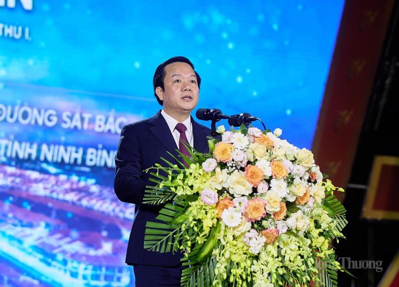 Ông Phạm Qung Ngọc - Chủ tịch UBND tỉnh Ninh Bình phát biểu tại sự kiện.