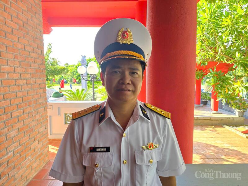 Thượng tá Phạm Tiến Điệp - Chính trị viên đảo Trường Sa.