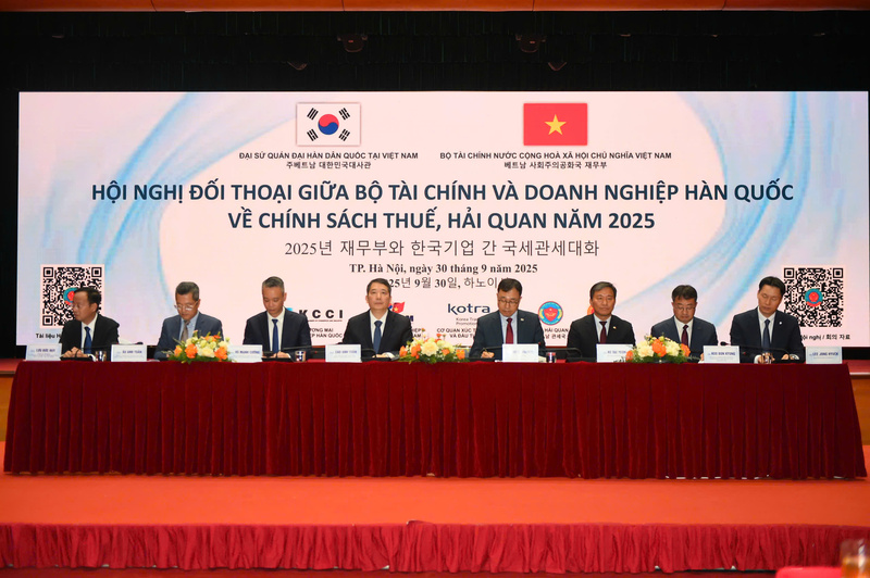 Chủ toạ hội nghị.