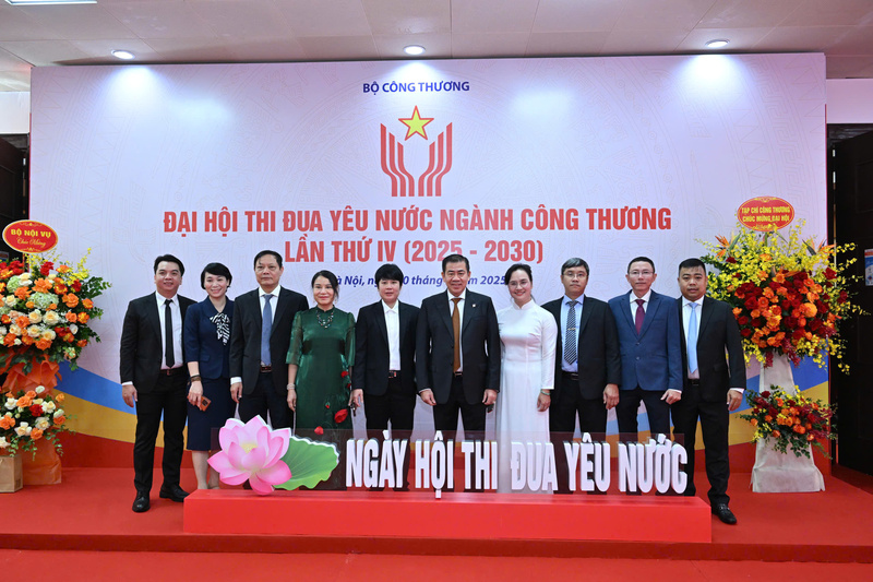 Đại hội thi đua yêu nước ngành Công Thương lần thứ IV là dấu mốc có ý nghĩa chính trị quan trọng, thể hiện niềm tin, tinh thần đoàn kết và ý chí quyết tâm của toàn thể đội ngũ cán bộ, công chức, viên chức và người lao động trong toàn ngành.