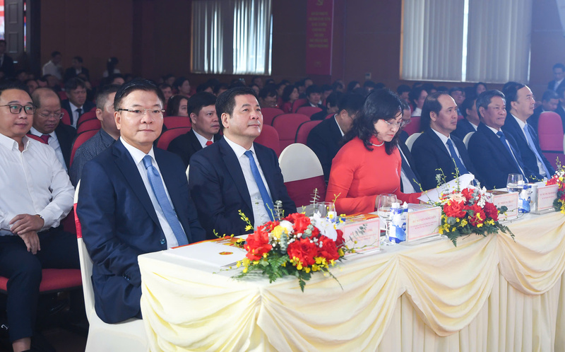 Phó Thủ tướng Lê Thành Long tham dự Đại hội thi đua yêu nước ngành Công Thương lần thứ IV