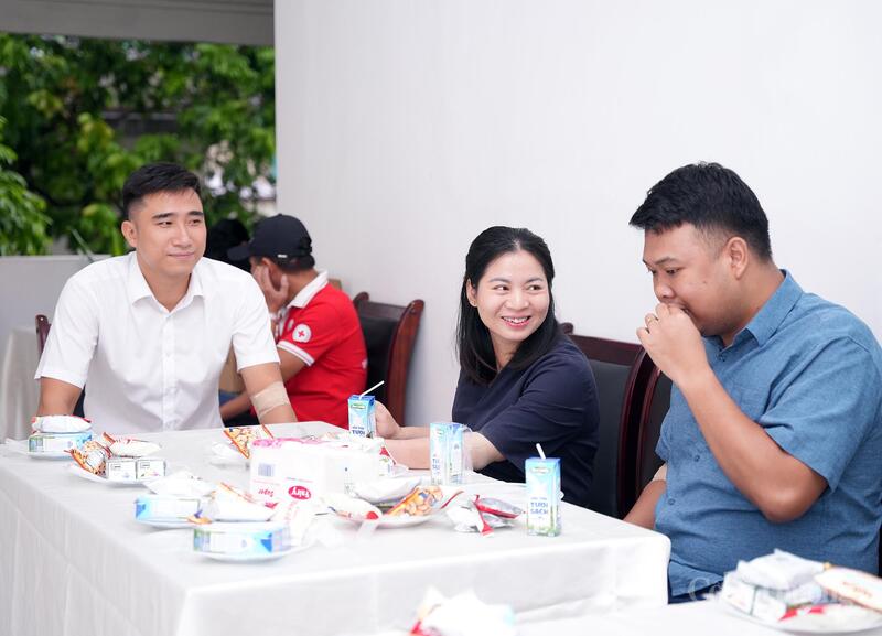 Hiến máu tình nguyện không còn là phong trào tự phát, mà đã trở thành hoạt động gắn liền với văn hóa công vụ.